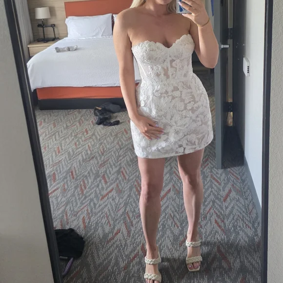 ROSIE ETIENNE AMELIE Mini Dress - Picture 10 of 10